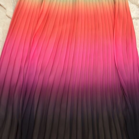 Trina Turk rainbow shine pleated skirt - size 0. New with tags. - Picture 2 of 10